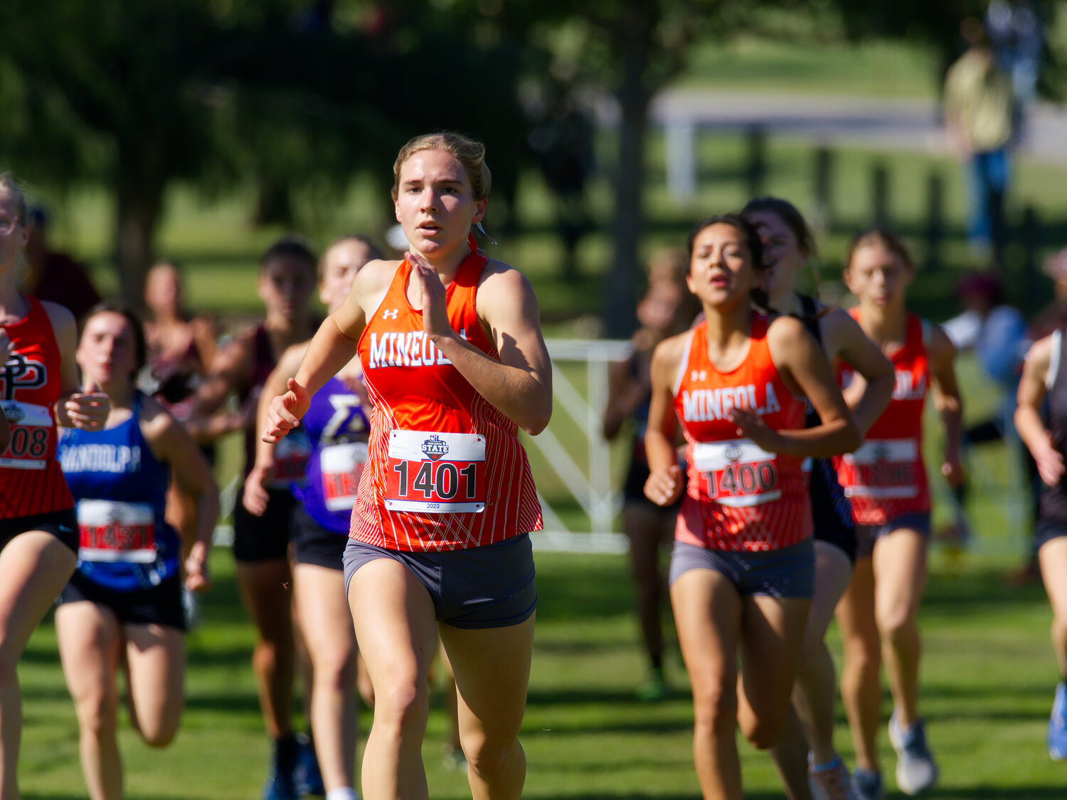 Raylie Peebles of Mineola in the home stretch at the state meet.